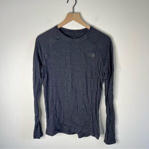 The North Face Men's Charcoal Long Sleeve Wool Baselayer Tee size Small